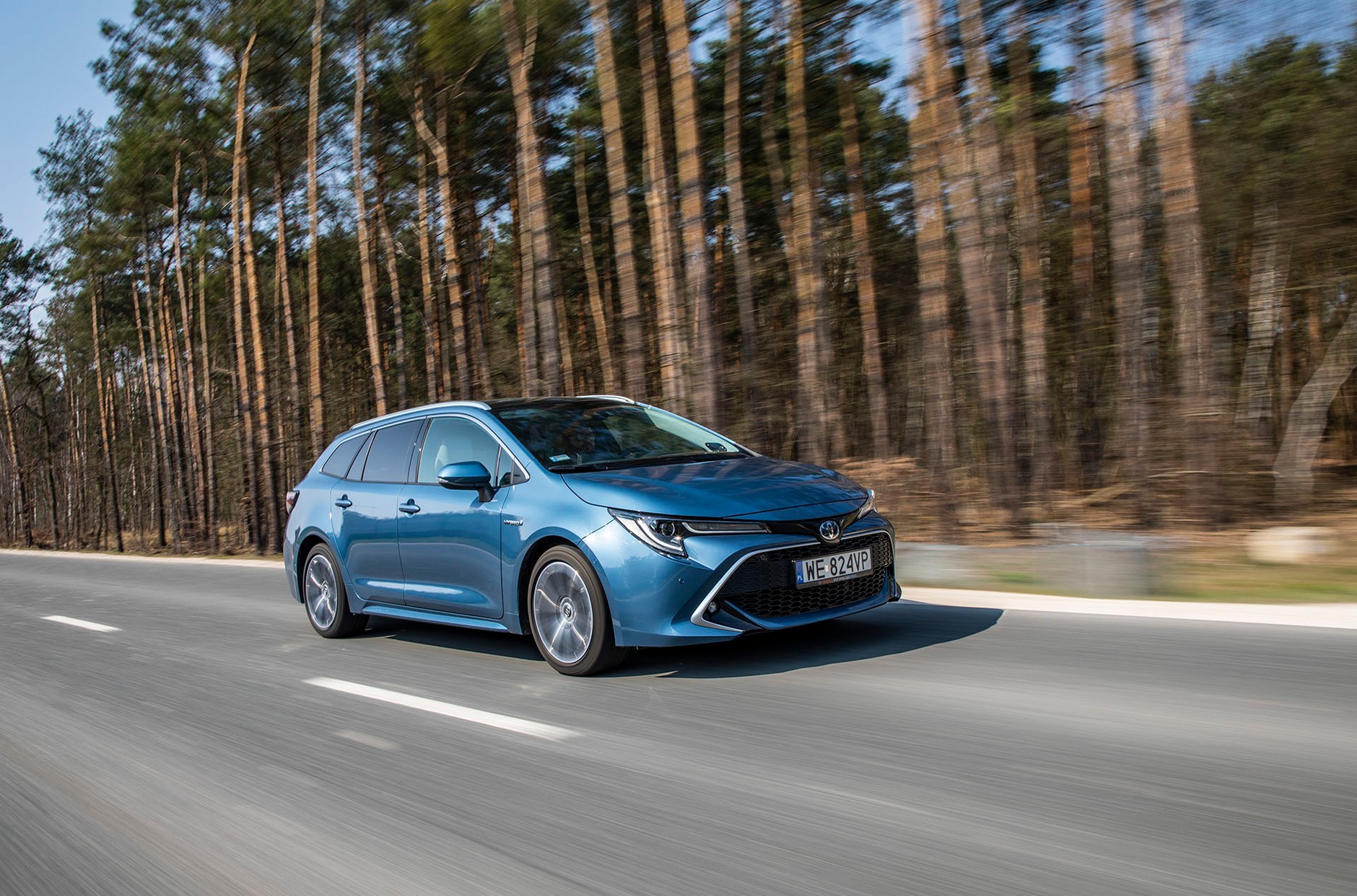 Oszczędzaj z fantazją - test Toyoty Corolla Touring Sports 2.0 Hybrid