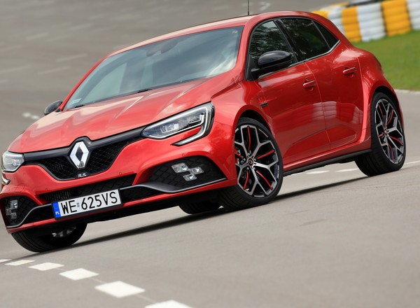 Renault Megane R.S. Trophy – tradycja zobowiązuje