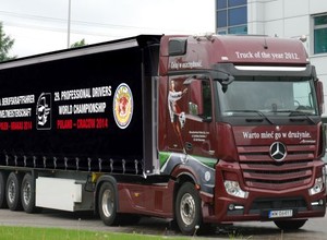 Mercedes i Iwona Blecharczyk promują zdrowie kierowców
