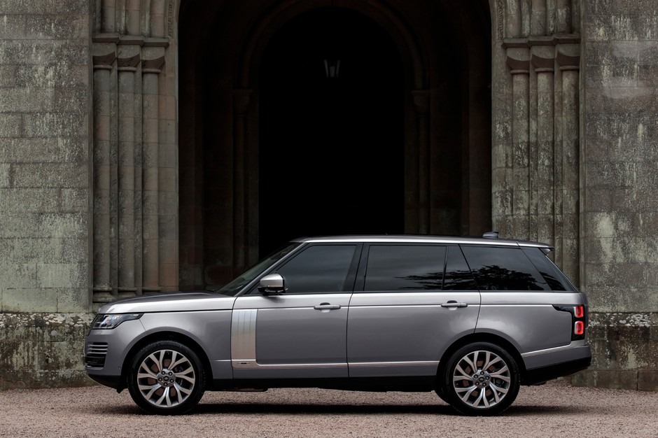 Artur Łącki (Koalicja Obywatelska) - Land Rover Range Rover