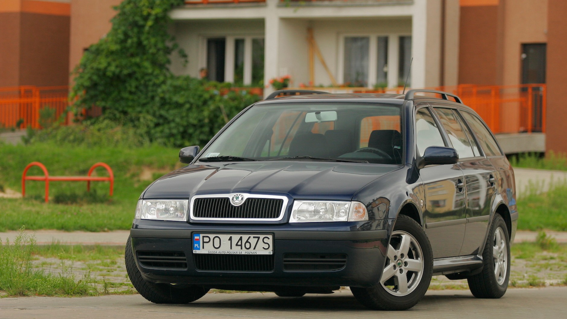Skoda Octavia I zadebiutowała jesienią 1996 r. – początkowo jako liftback, później również w odmianie kombi.