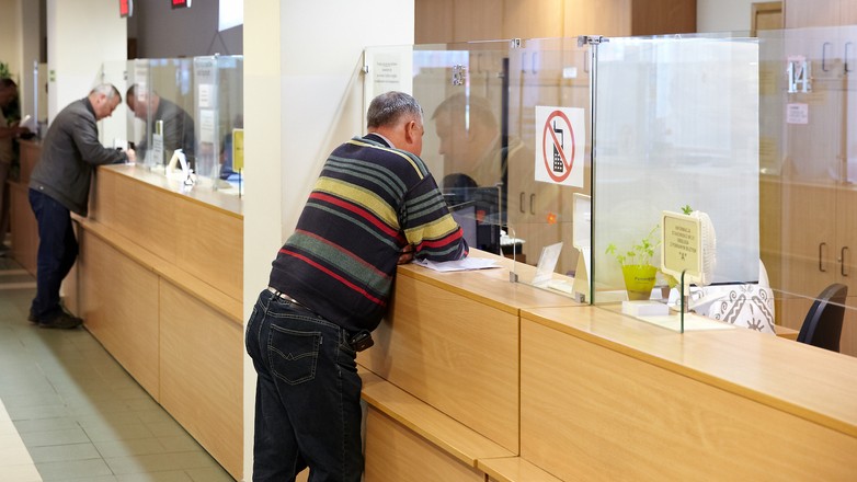 Zmiana danych w dowodzie rejestracyjnym: dziś ignorowana, jutro – konieczna pod rygorem kary!