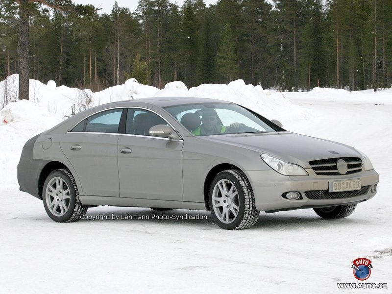 Zdjęcia szpiegowskie:  Mercedes-Benz CLS FL