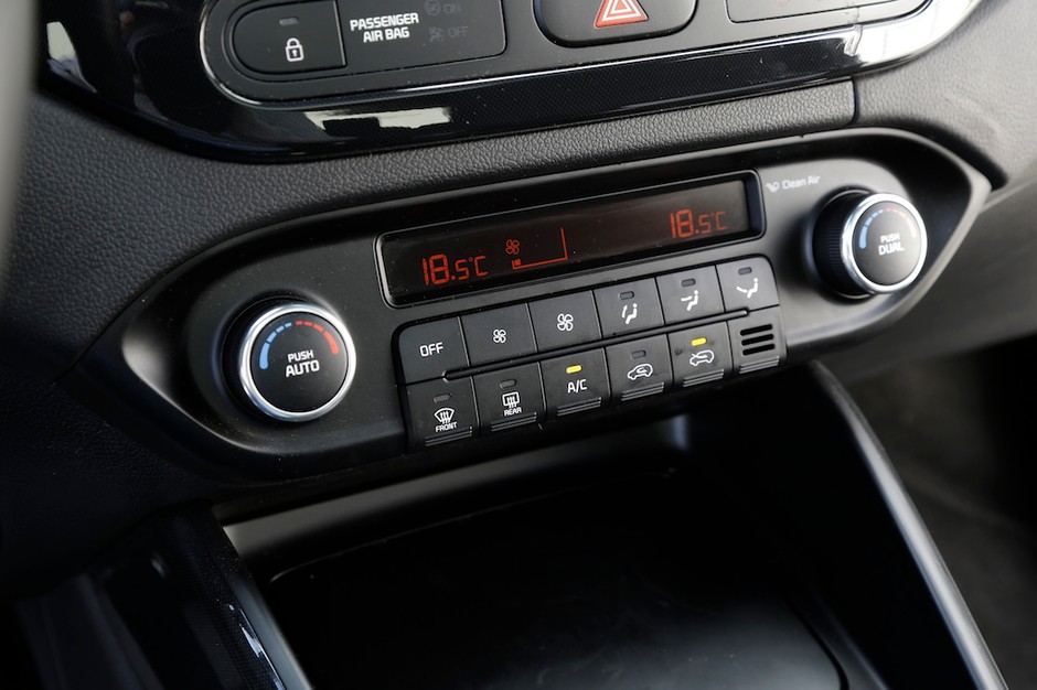 Kia Carens