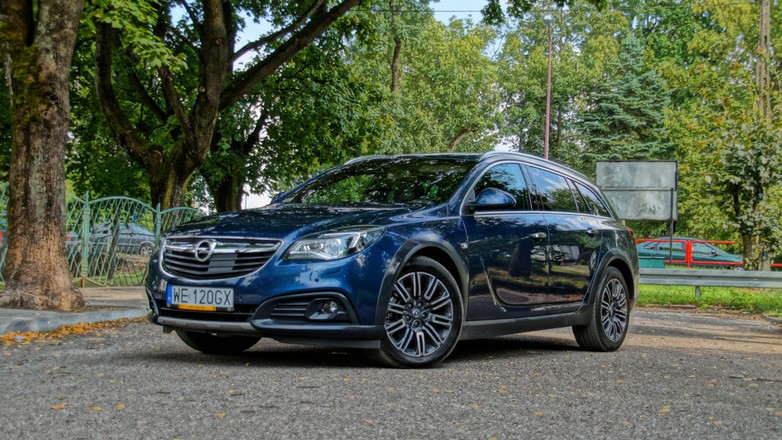 Opel Insignia Country Tourer