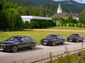 Opancerzone i elektryczne BMW i7 przewiozły szefów państw na szczyt G7