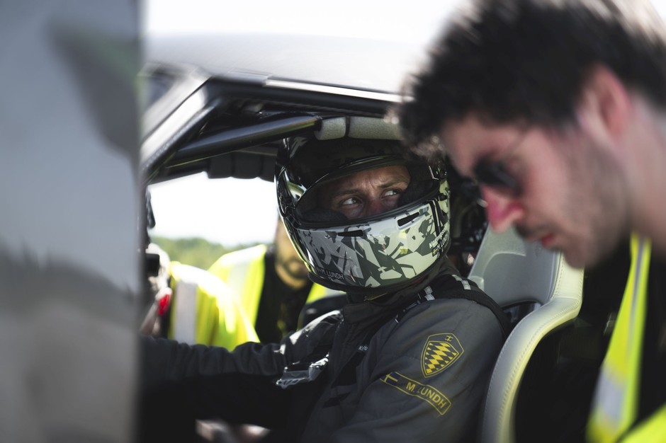 Markus Lundh za kierownicą Koenigsegga Jesko Absolut