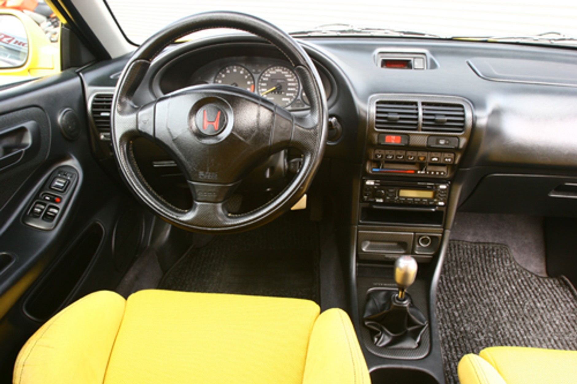 Honda Integra 1.8 VTEC - Czy przyjemność musi kosztować?