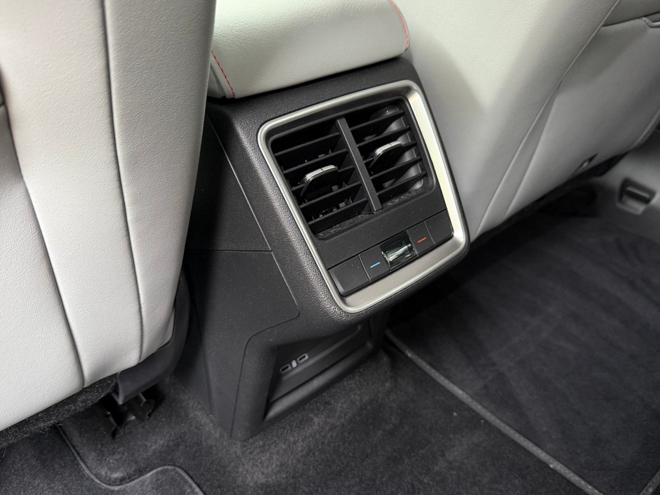 Skoda Enyaq 85x po face liftingu