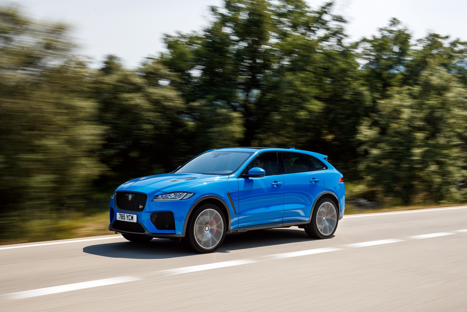 Jaguar F-Pace SVR