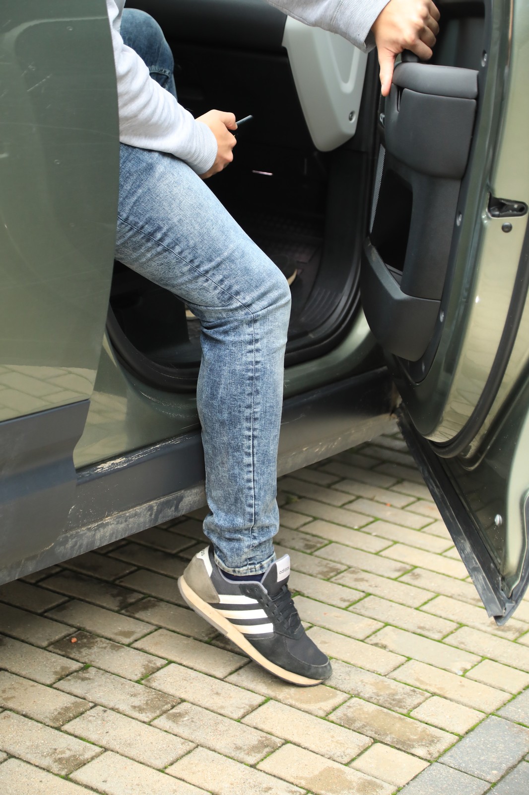 Land Rover Defender 110 2.0D AT