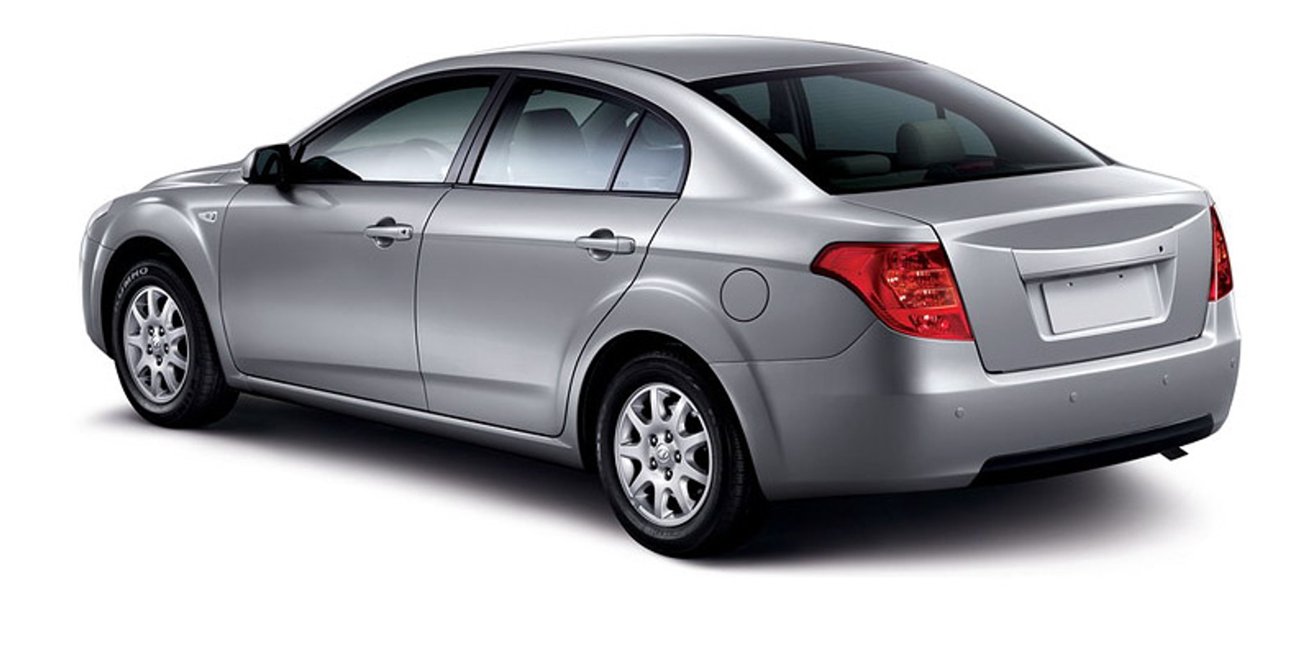 Besturn B50: chińskie wcielenie Mazdy 6