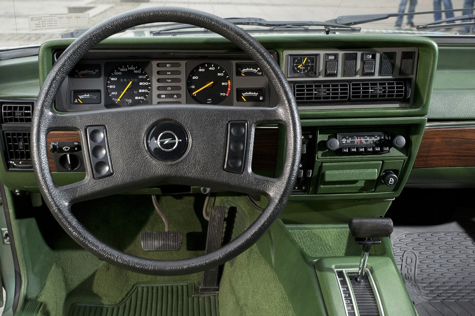 Opel Senator: limuzyna dla prezesa
