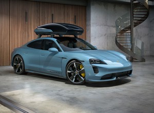 Boks dachowy Porsche dla mistrzów lewego pasa