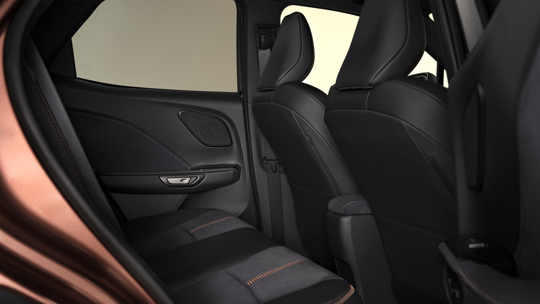 Lexus LBX