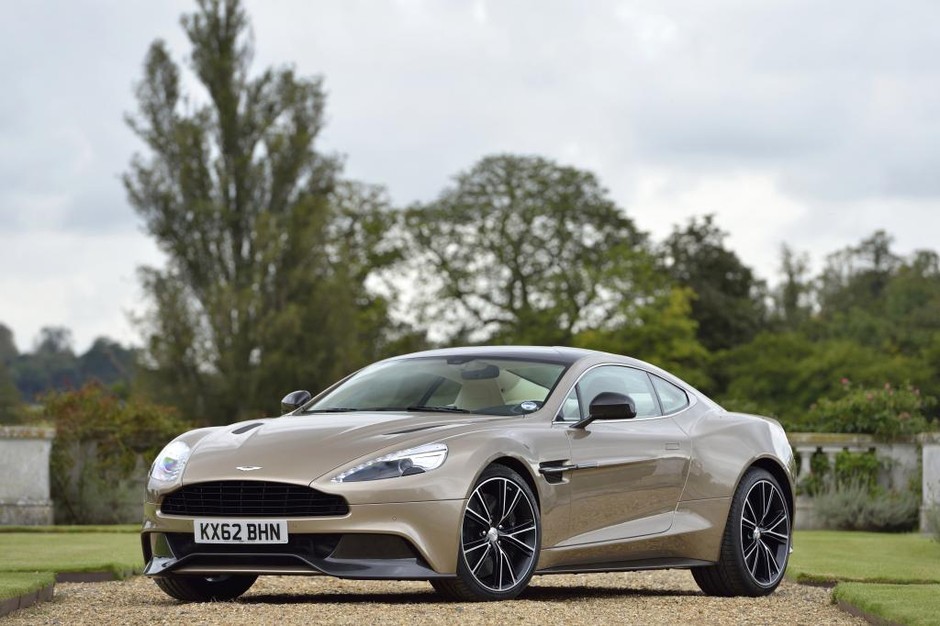 Jak jeździ Aston Martin Vanquish?
