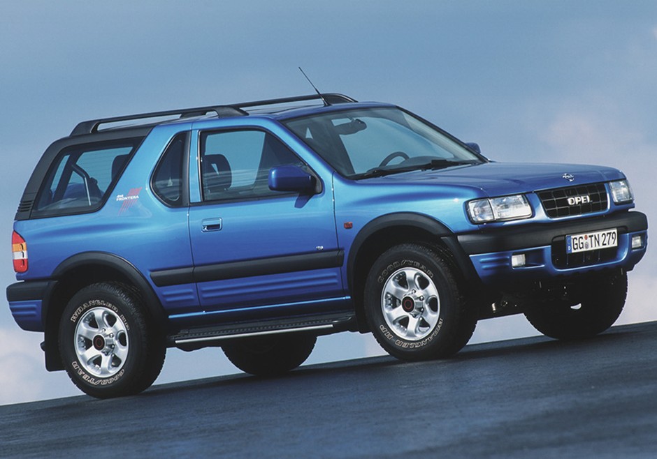 Opel Frontera dwudziestolatkiem