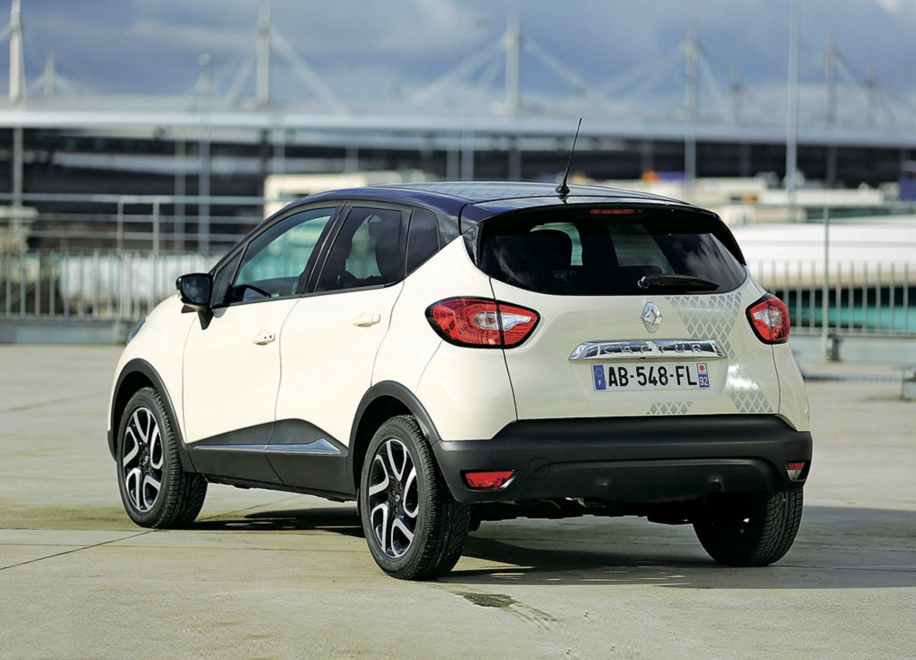 Renault Captur: Clio w wersji SUV