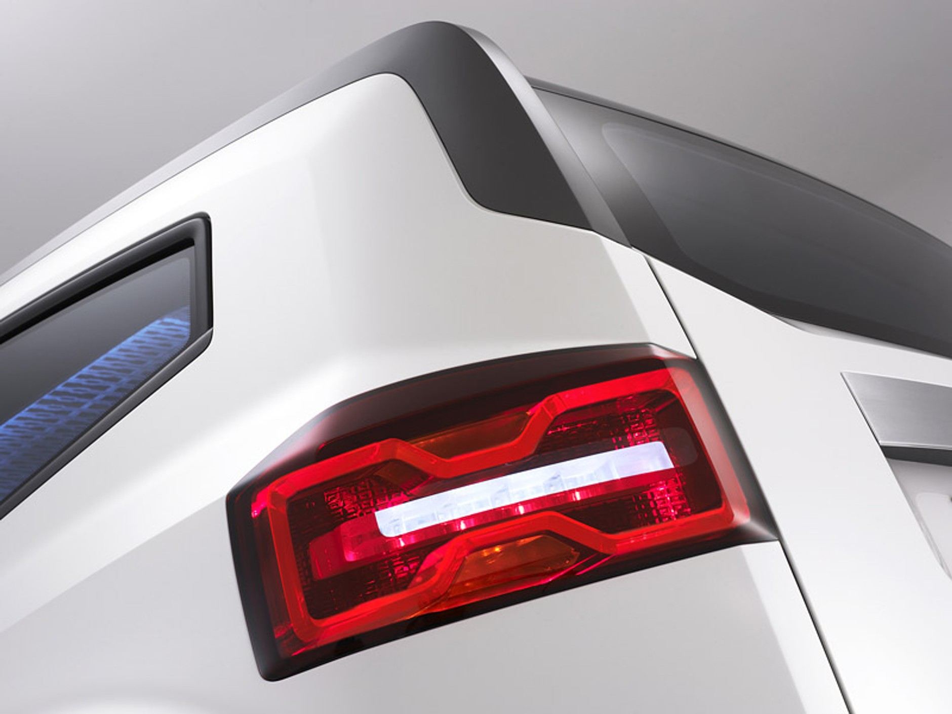 Paryż 2008: Chevrolet Orlando - nowe zdjęcia siedmiosobowego konceptu