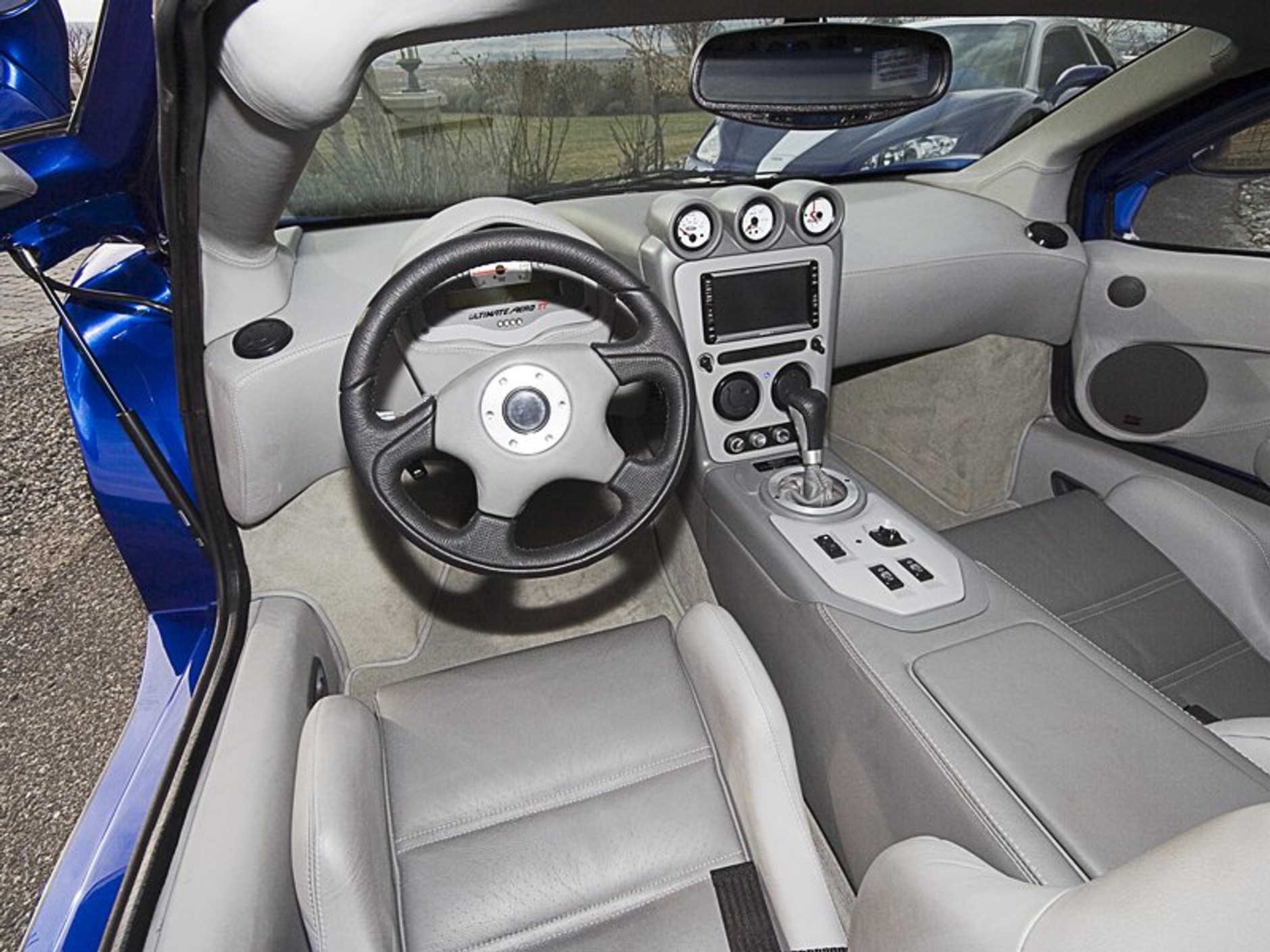 SSC Ultimate Aero TT: nowy rekordzista prędkości (411,76 km/h)