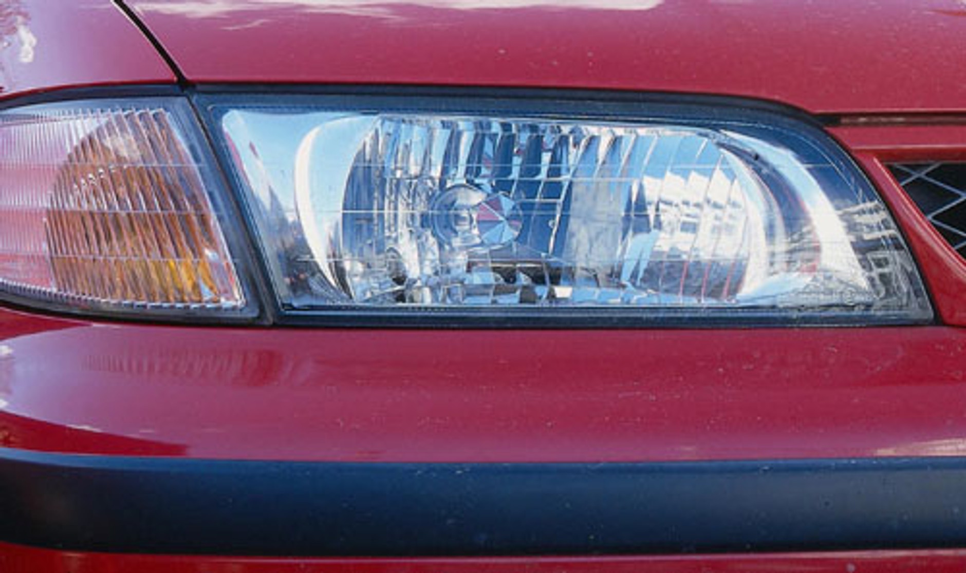 Nissan Almera - Kompakt z ukrytymi zaletami