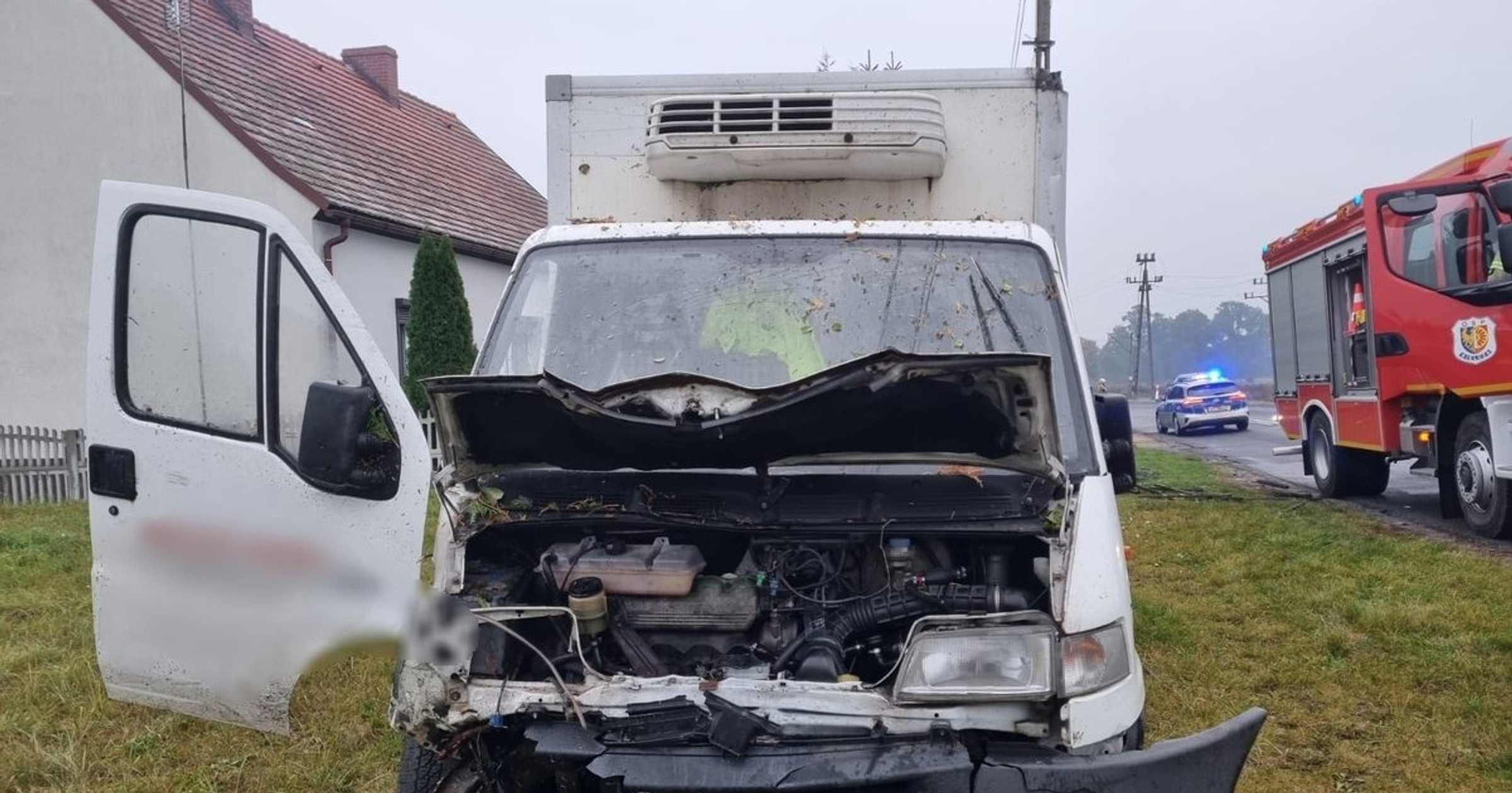 Trzy osoby wybrały się na przejażdżkę skradzionym autem dostawczym