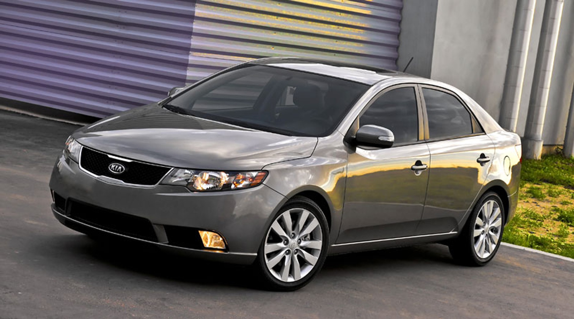 Chicago 2009: Kia Forte zastapi Cerato już w tym roku