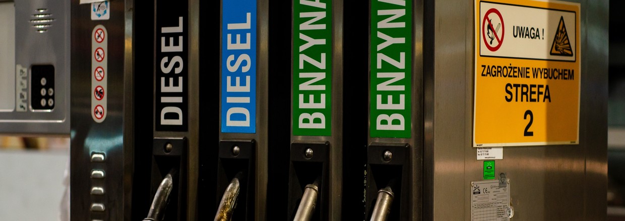Kierowcy odetchną, wracając z wakacji. Ceny paliw od poniedziałku mocno w dół