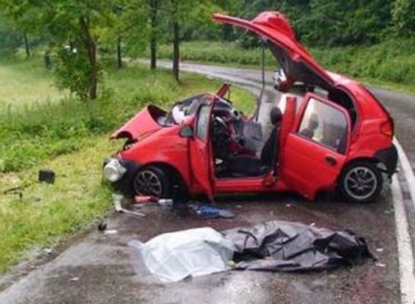 Wypadek autem służbowym? Sprawdź co ci grozi