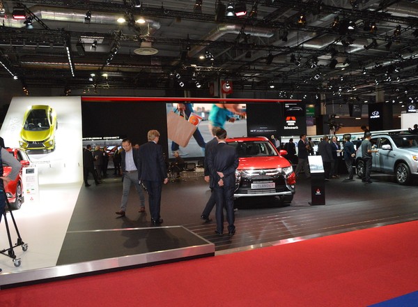 Paryż 2016: Mitsubishi GT-PHEV, Outlander 2017 i ASX FL