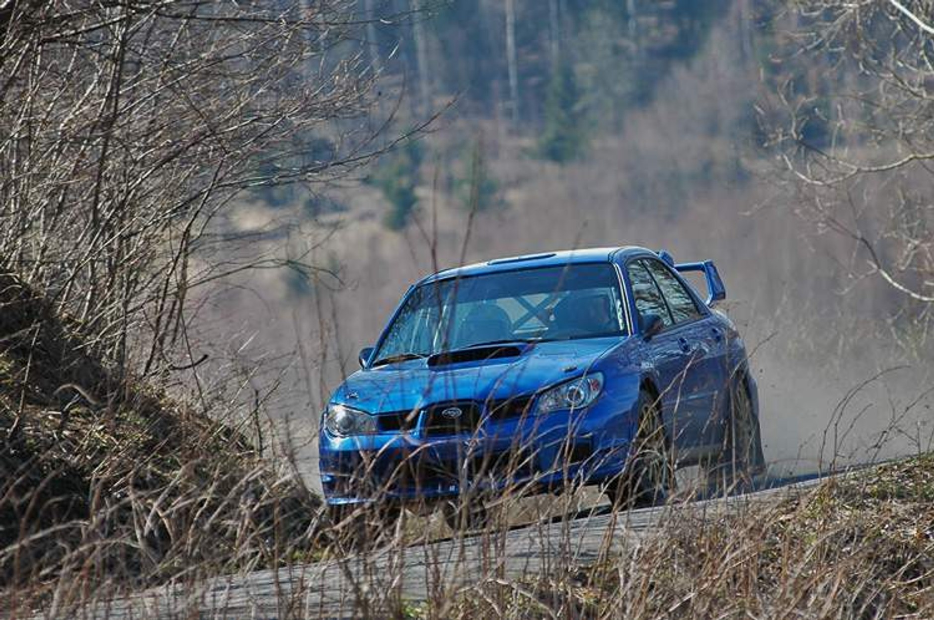 Rajdy: Leszek Kuzaj testował nową Imprezę N14 (fotogaleria)