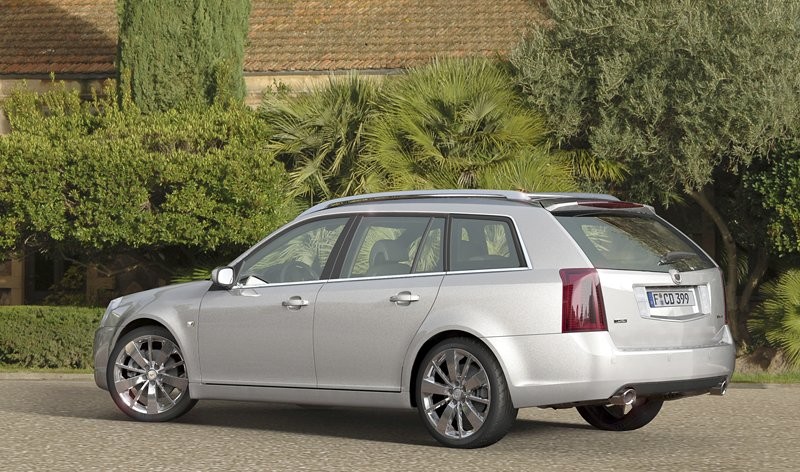 BLS Wagon: pierwsze kombi w stuletniej historii Cadillaca