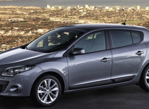 Renault odkrywa karty
