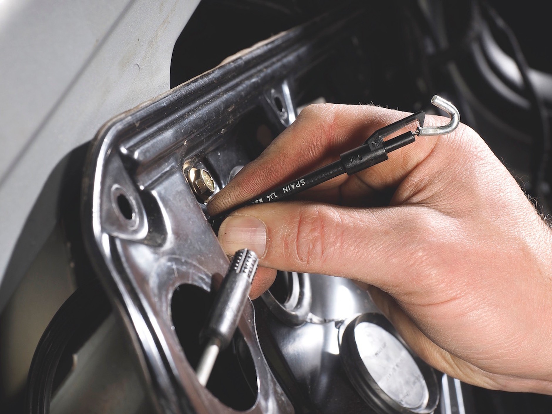 Wymiana podnośników szyb w VW Golfie IV