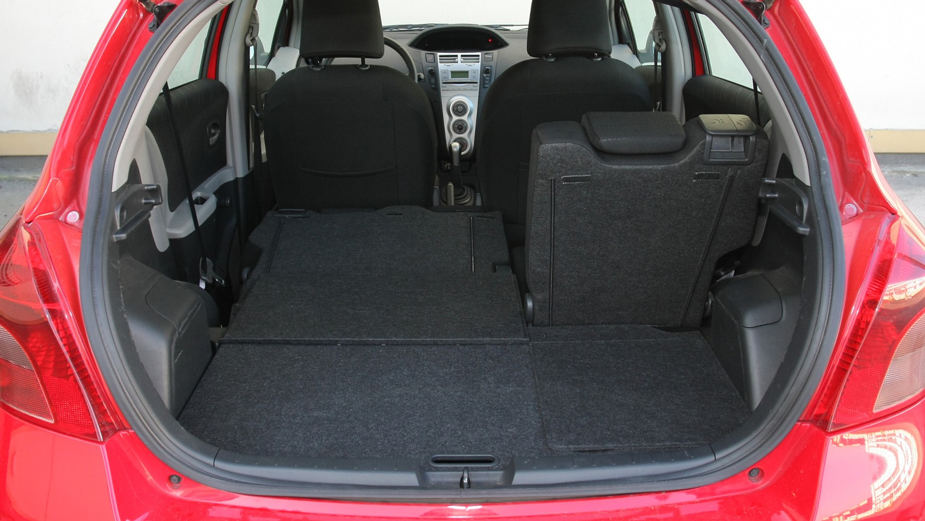 Toyota Yaris II (2005-11), od 9000 zł