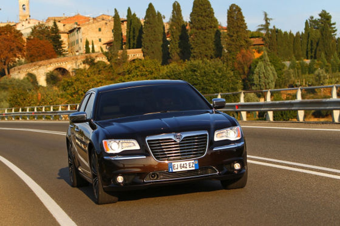 Amerykańska Lancia Thema