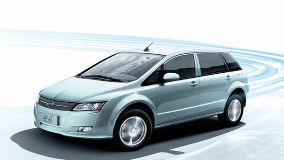 BYD E6
