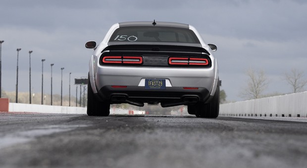 Dodge Challenger SRT Demon 170 to hiperauto wśród muscle carów! Przekroczył magiczną granicę