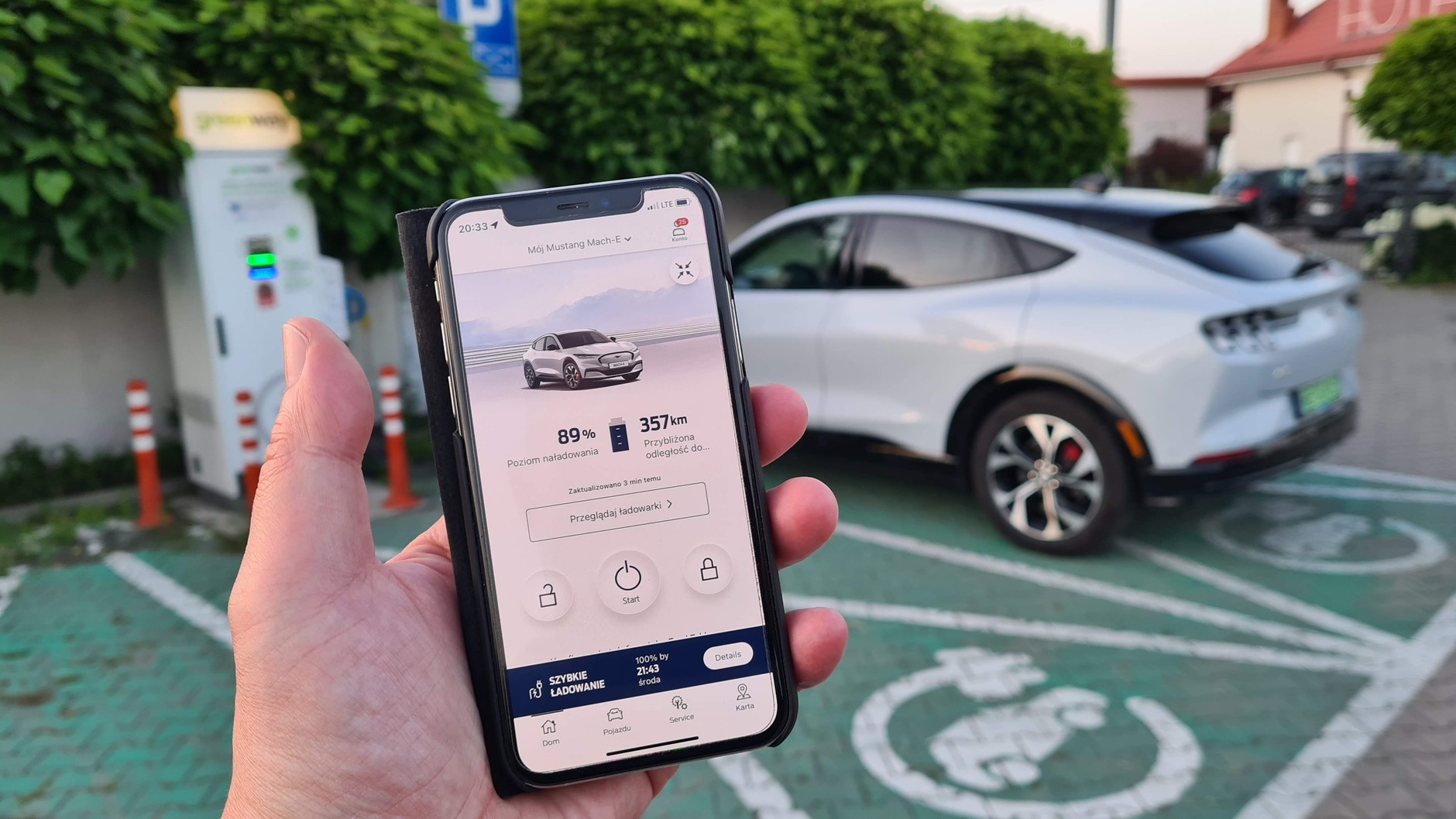 Ford Mustang Mach-E AWD 98 kWh