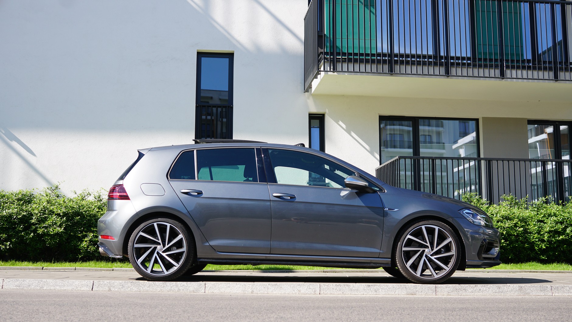 Volkswagen Golf R