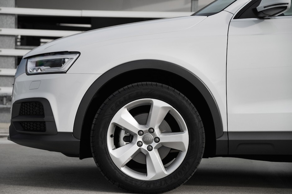 Audi-Q3