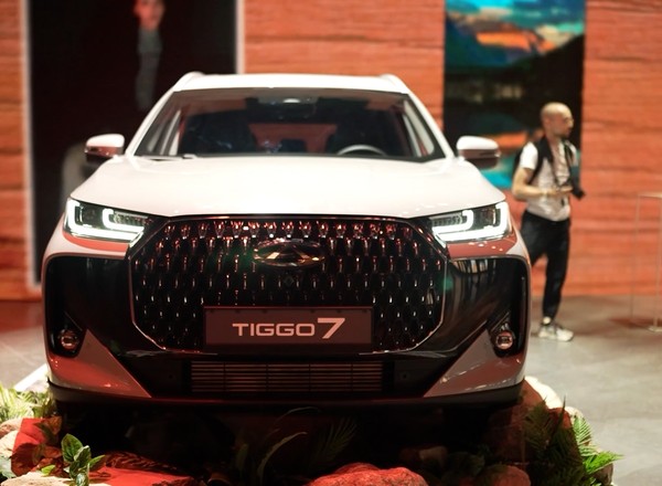 Segment C czekał na takie auto! Kompaktowy SUV wjechał do Polski bez kompleksów