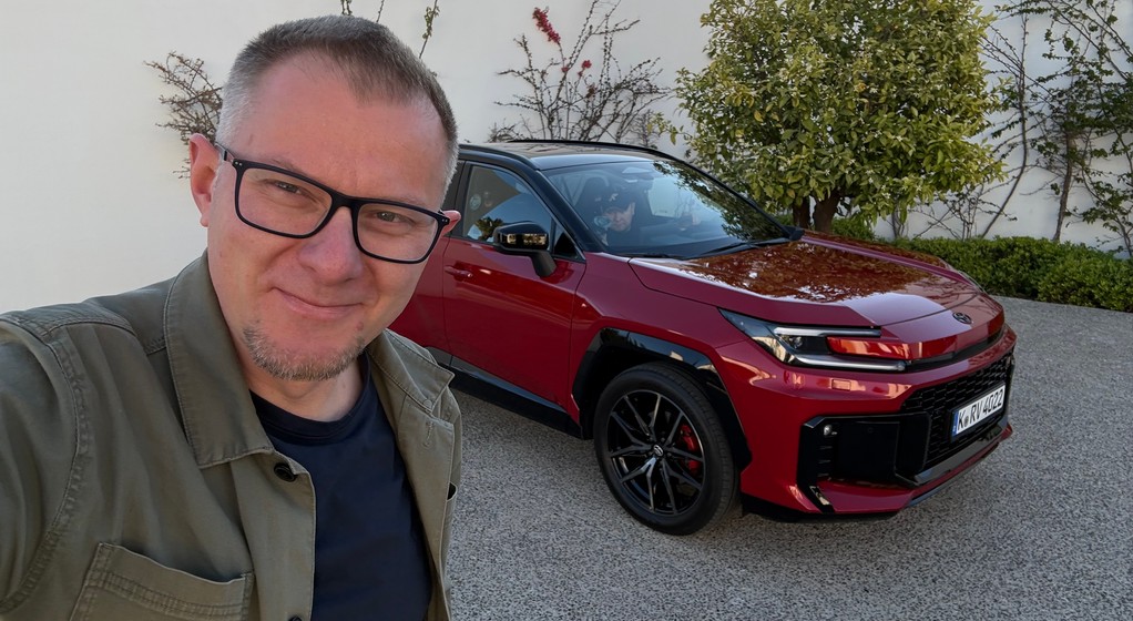 Jeździłem nową Toyotą RAV4. Czy japoński hit dalej będzie hitem?
