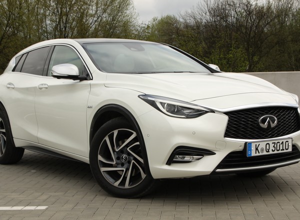 Infiniti Q30 2.2d DCT AWD - japoński Mercedes (test i opinie)