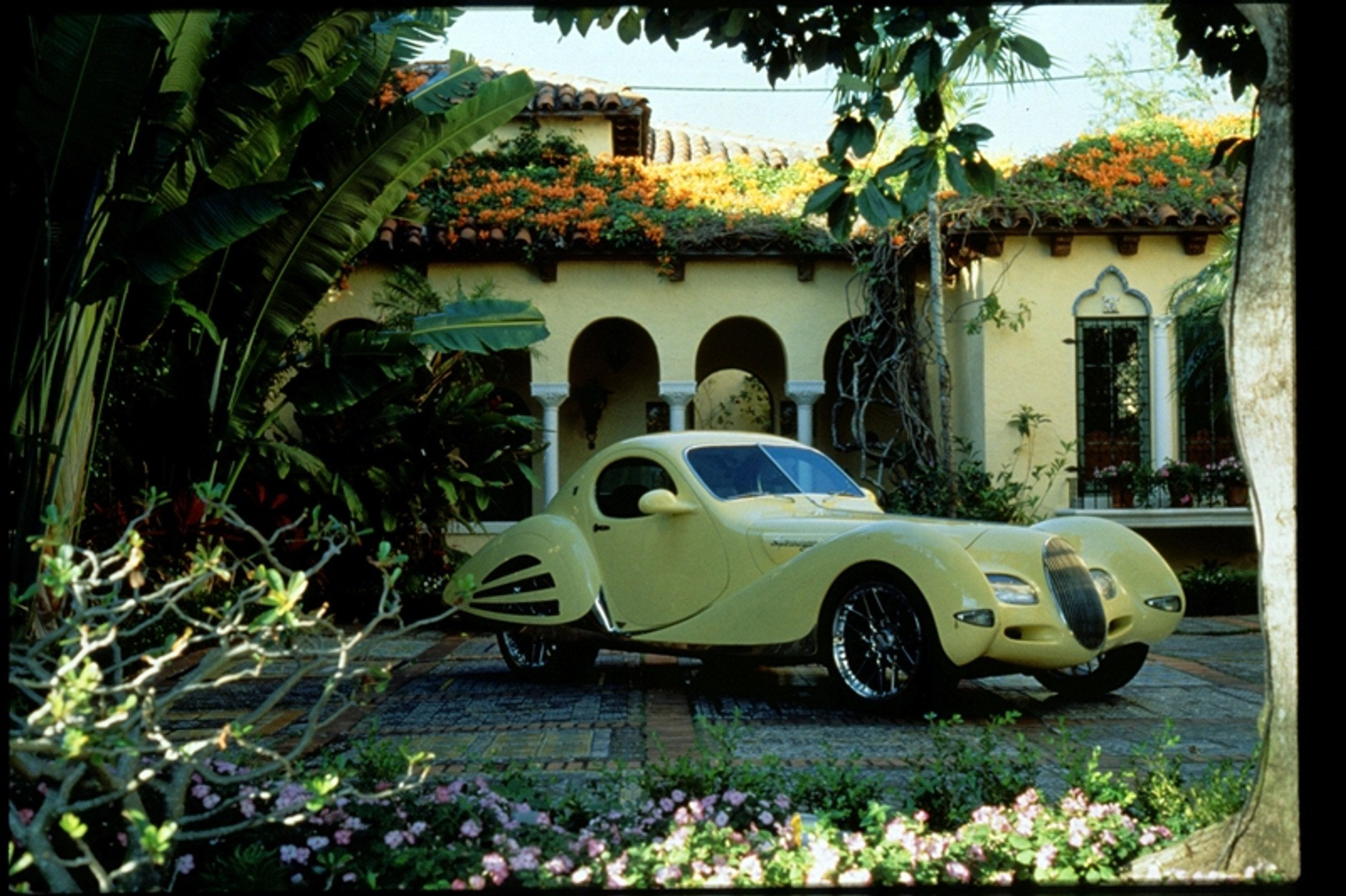 Rinspeed – cała kolekcja odjechanych prototypów