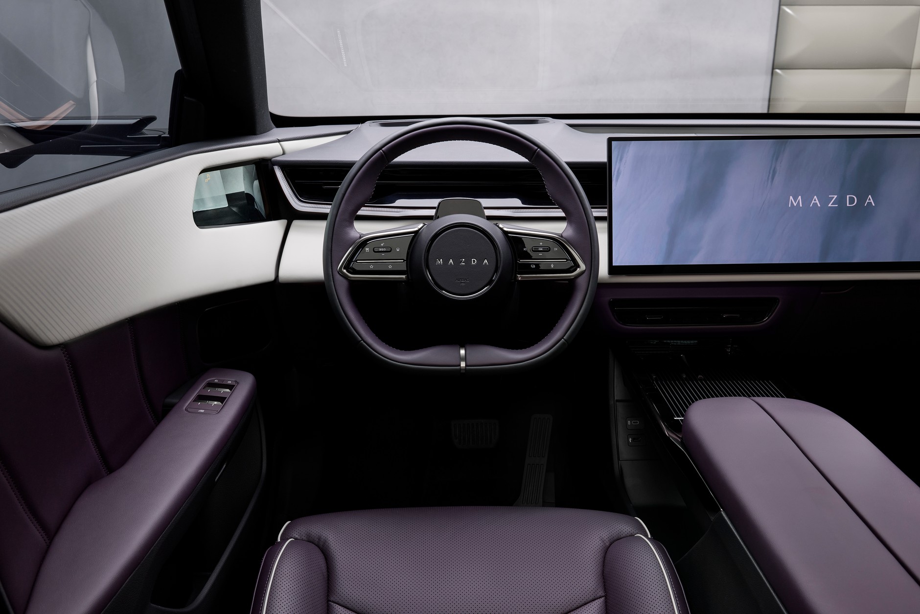 Mazda CX-6e