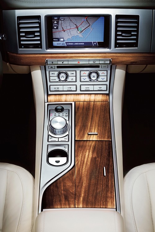 Jaguar XF - Typowy Jaguar?