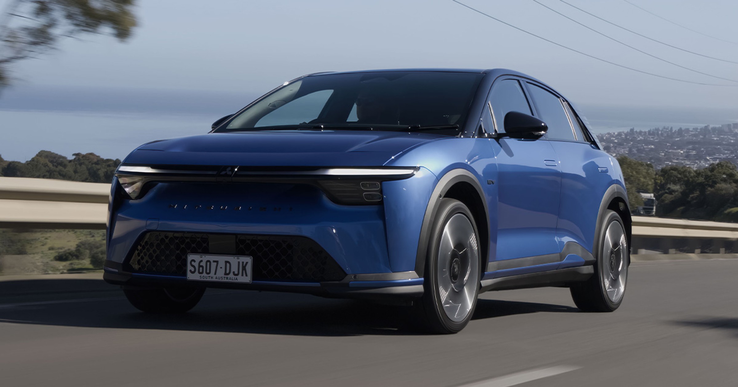 Mitsubishi ASX VR-e dostarczone Japończykom przez Foxtrona, partnera EMP