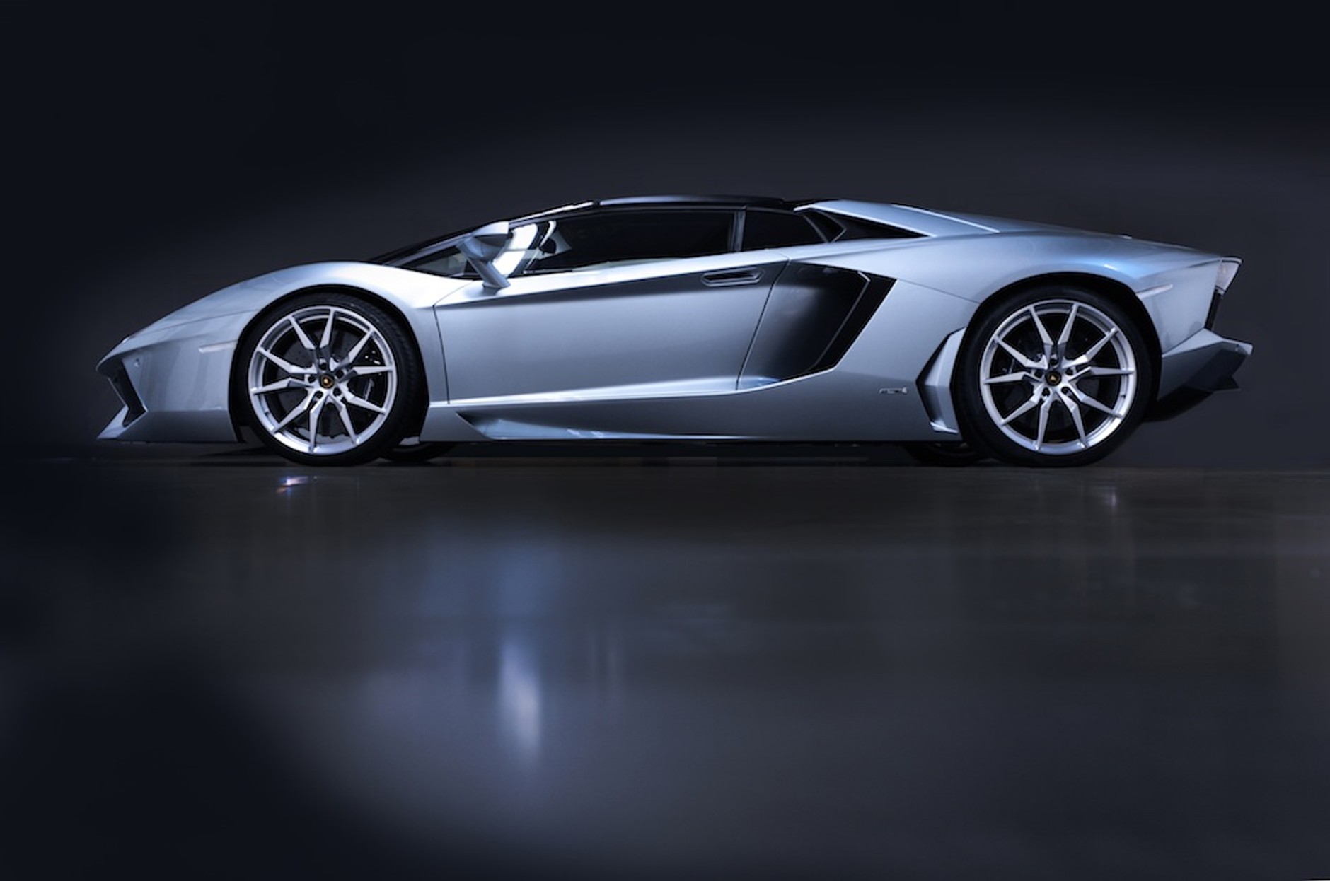 Lamborghini Aventador LP 700-4 Roadster