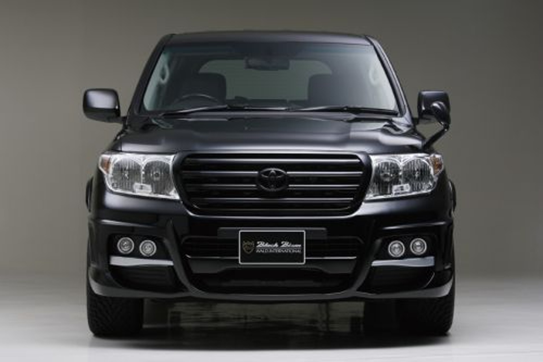 Toyota Land Cruiser - Cicho-ciemny